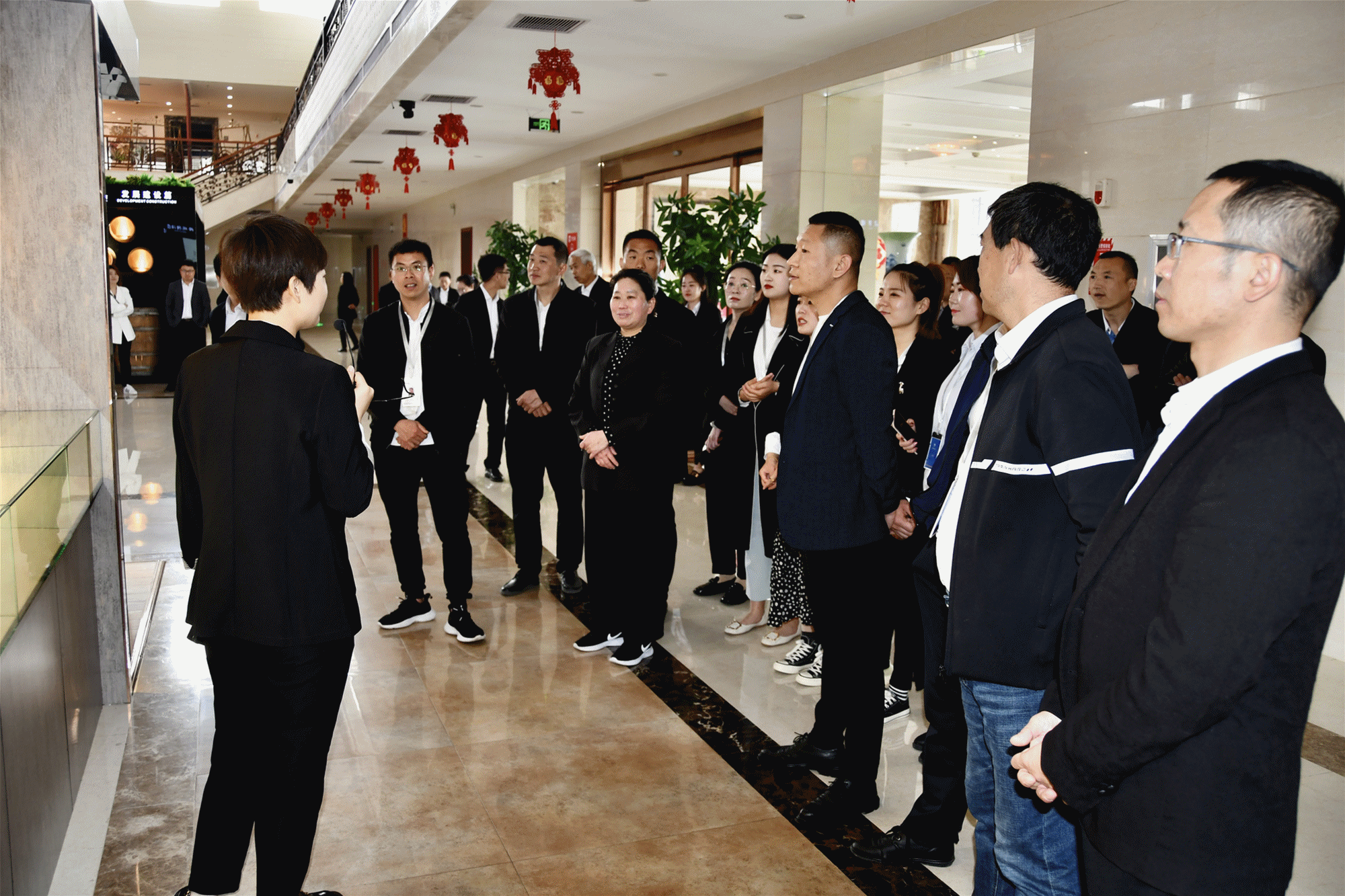 16193127924207.gif 1.gif