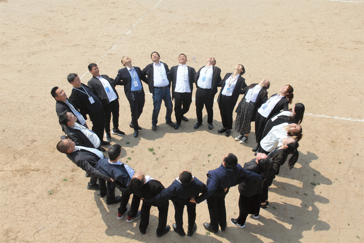 16193129759046.gif 1234.gif